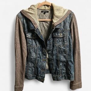 Relativity denim jacket with cozy knit sleeves and a soft hood.
